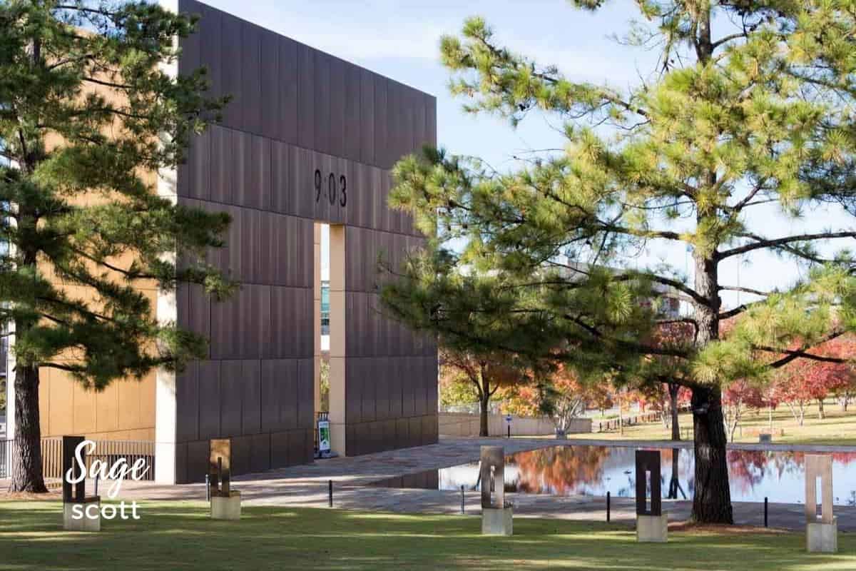 9 03 Arch at the Oklahoma City Memorial