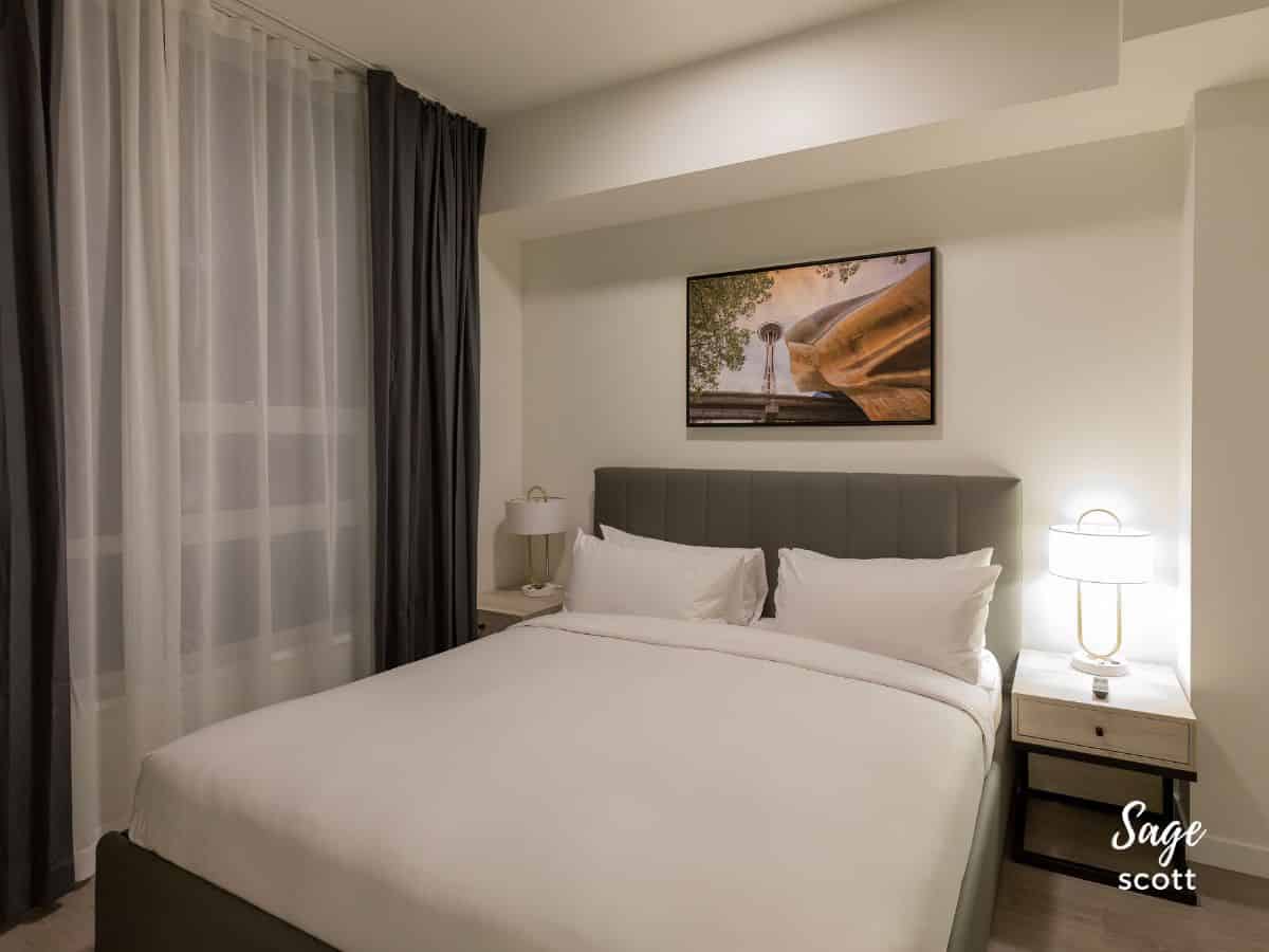 Bedroom on One-Room Suite at Level Seattle - South Lake Union