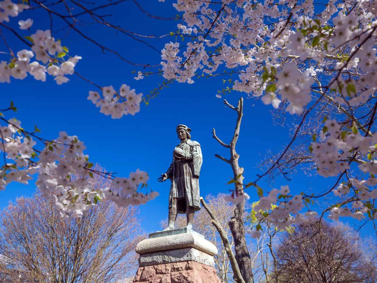 Columbus Statue in Wooster Square in New Haven CT