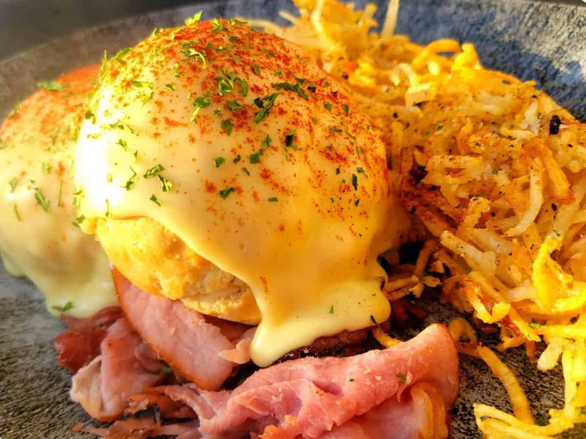 Eggs Benedict at the High Horse in Billings MT