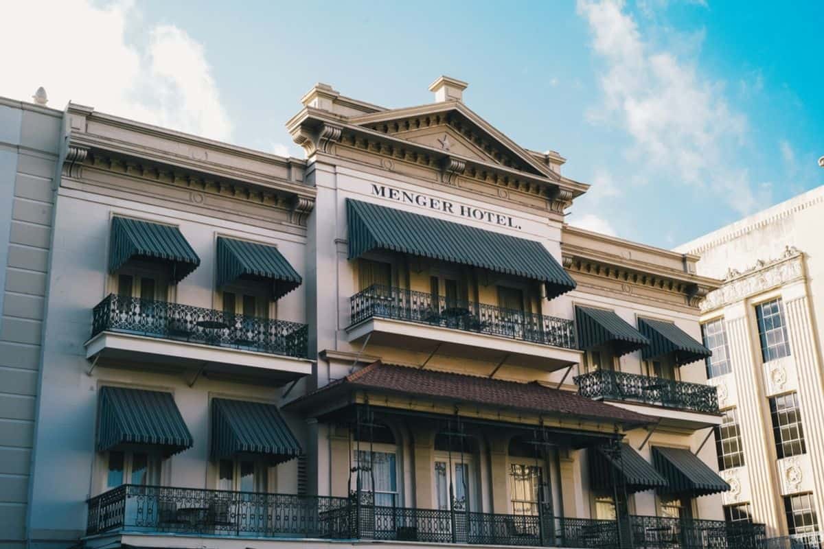 The front of the Menger Hotel in San Antonio