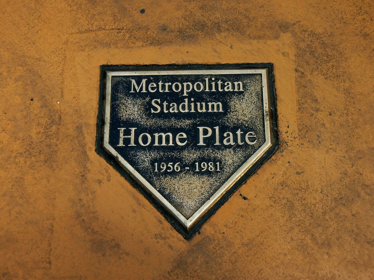 A plaque on a wall containing interesting facts about Mall of America.