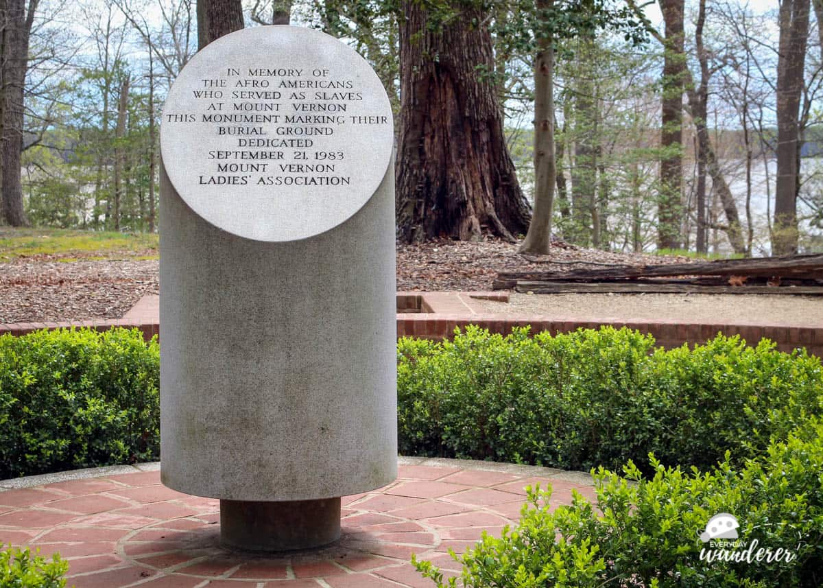 A concrete memorial marker in the slave memorial at Mount Vernon